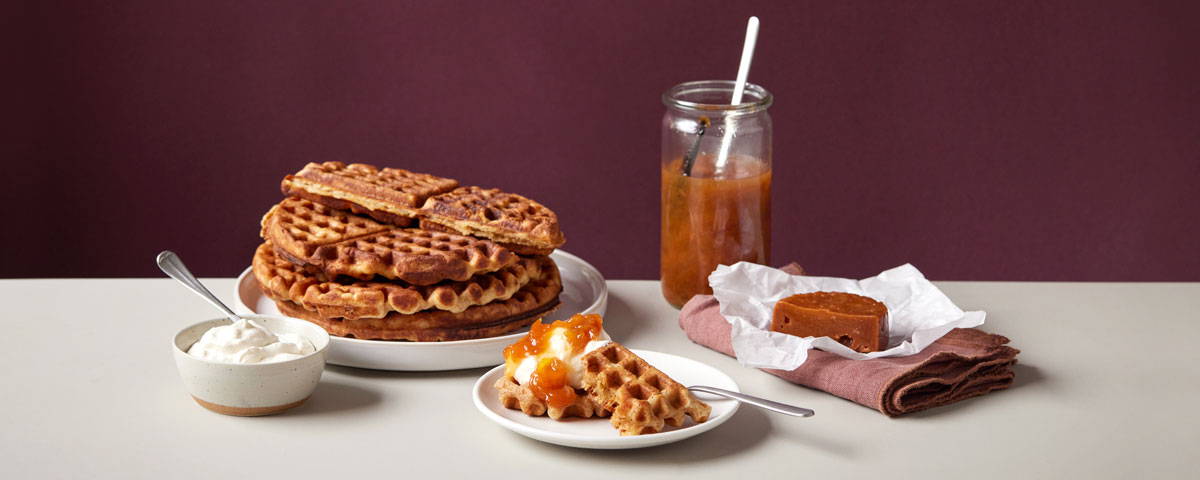 Vafler med brunet smør